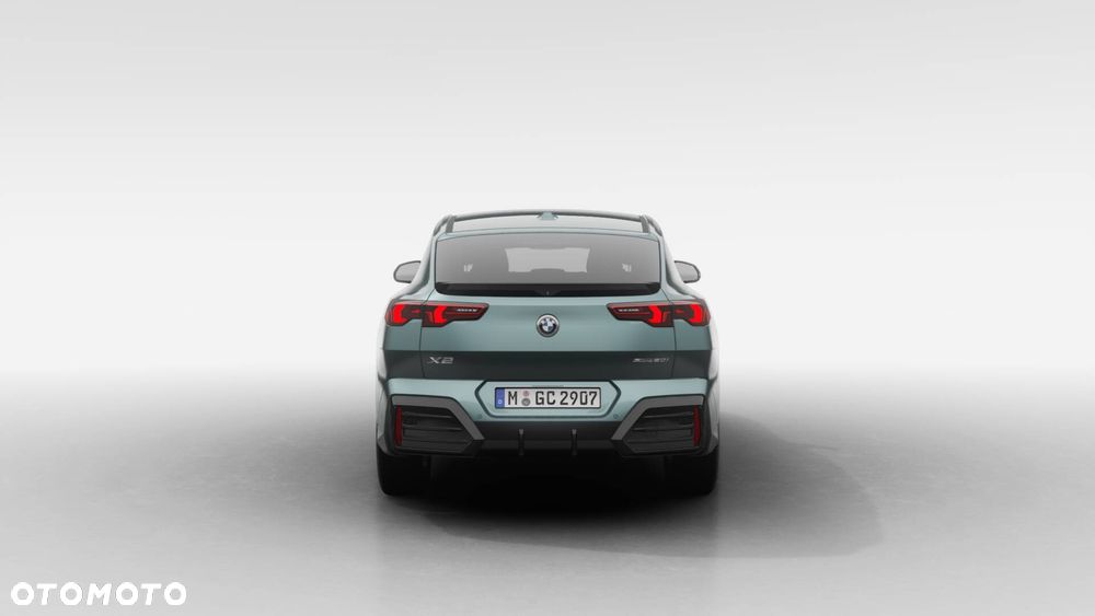 BMW X2 - 6