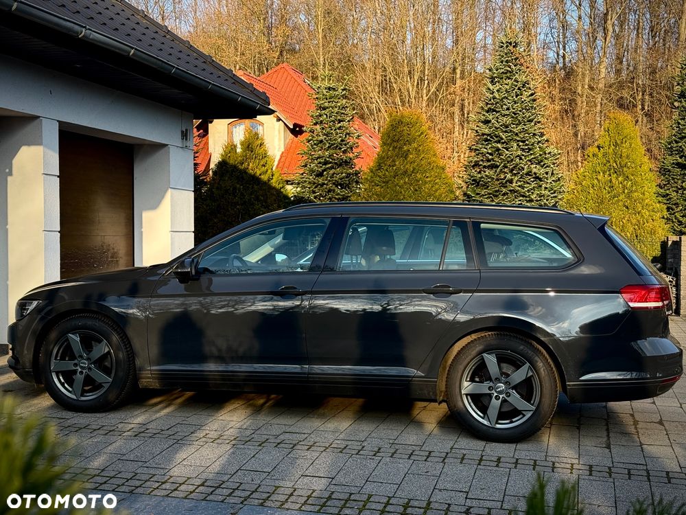 Volkswagen Passat Variant - 2