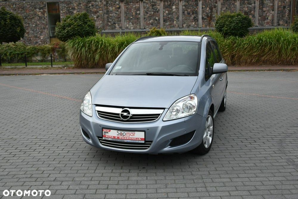 Opel Zafira - 2