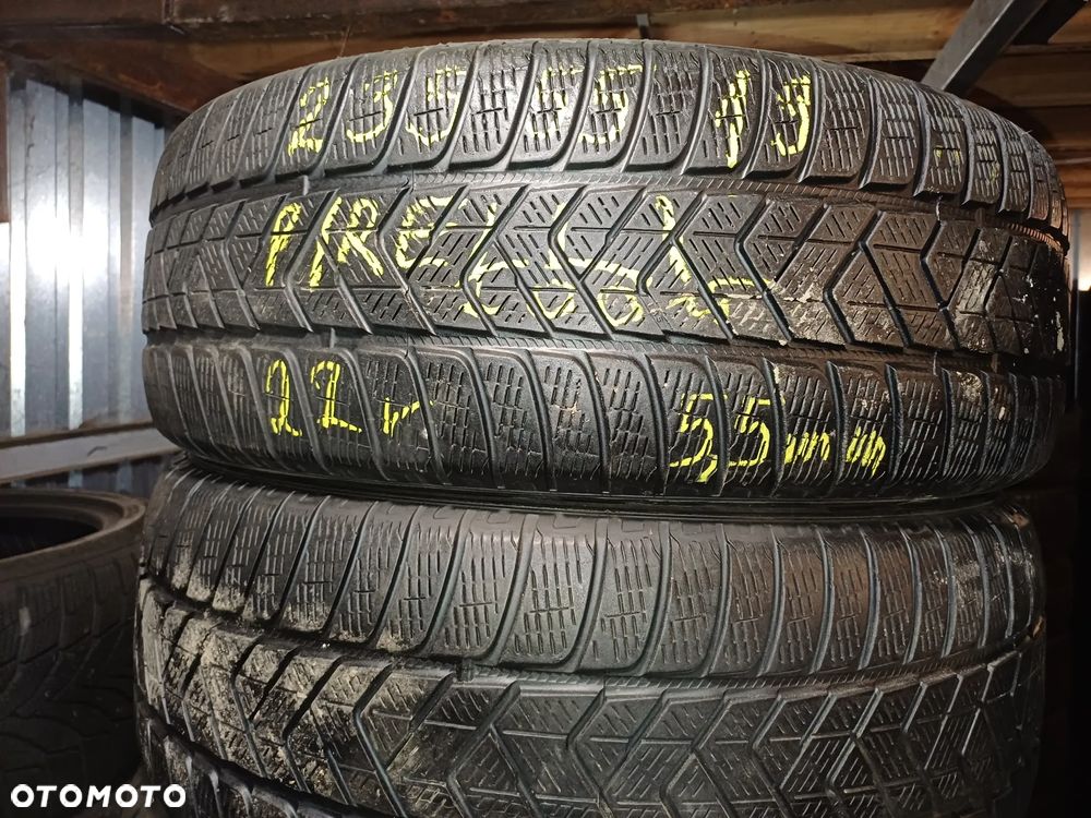 235/55/19 Pirelli