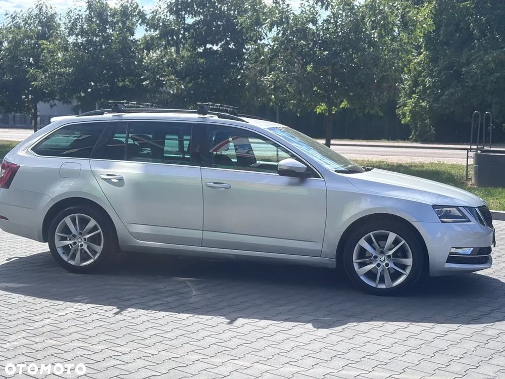 Skoda Octavia 2.0 TDI DSG Style - 6