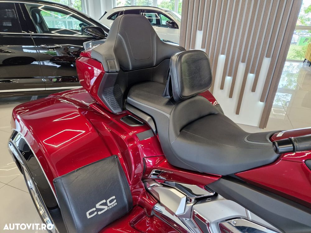 Honda Gold Wing - 11