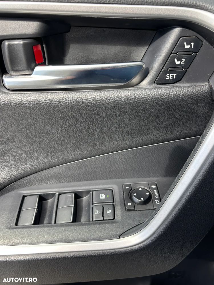 Toyota RAV4 2.5 Hybrid VVT-iE 4x2 Dynamic - 12