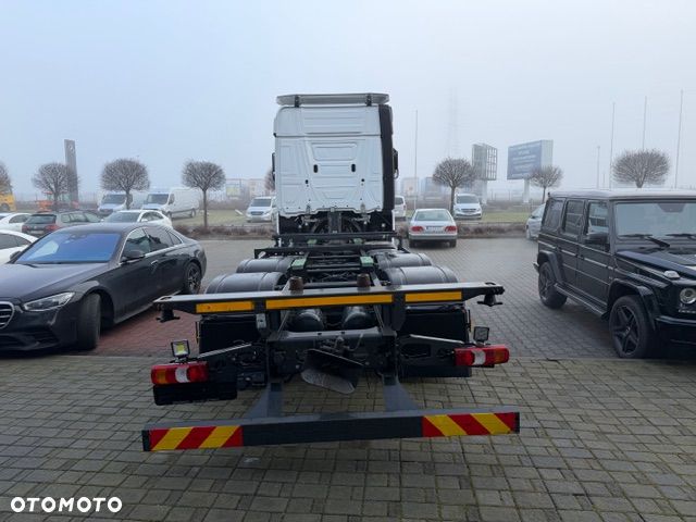 Mercedes-Benz 2545 - 6