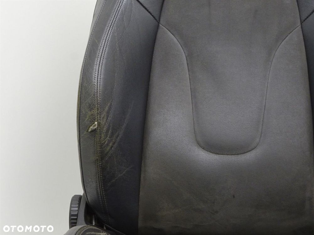 Komplet foteli kanapa tył tylna skóra fotel 8j0881105 audi tt 8j - 7