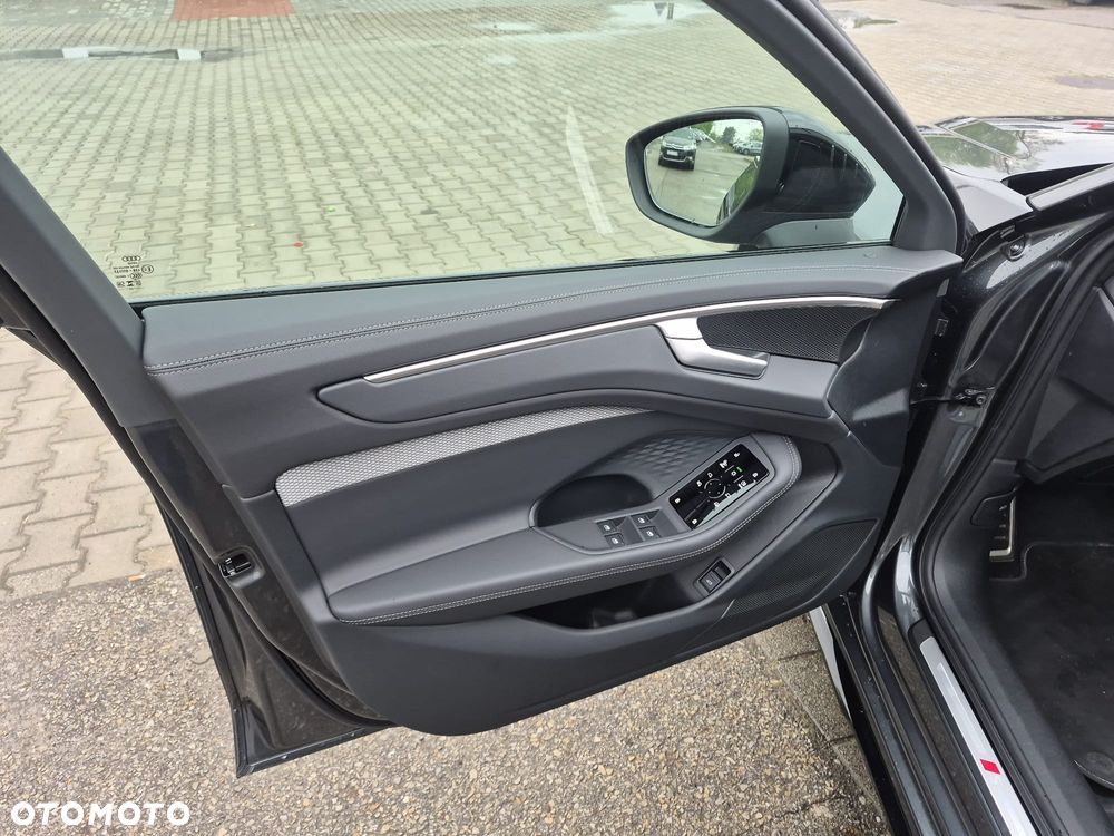 Audi A6 Avant - 21