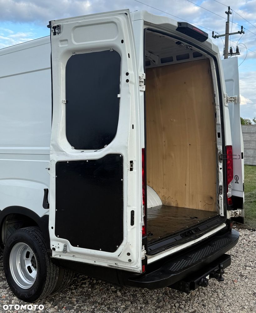 Iveco DAILY 35C15, 3.0HPI L3H2, hak 3,5t, GWARANCJA klima tempomat - 23