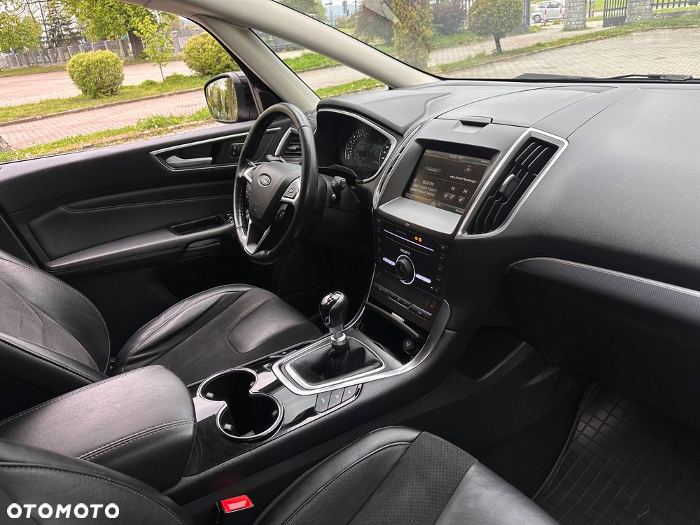 Ford S-Max 2.0 EcoBlue 4WD Titanium - 5