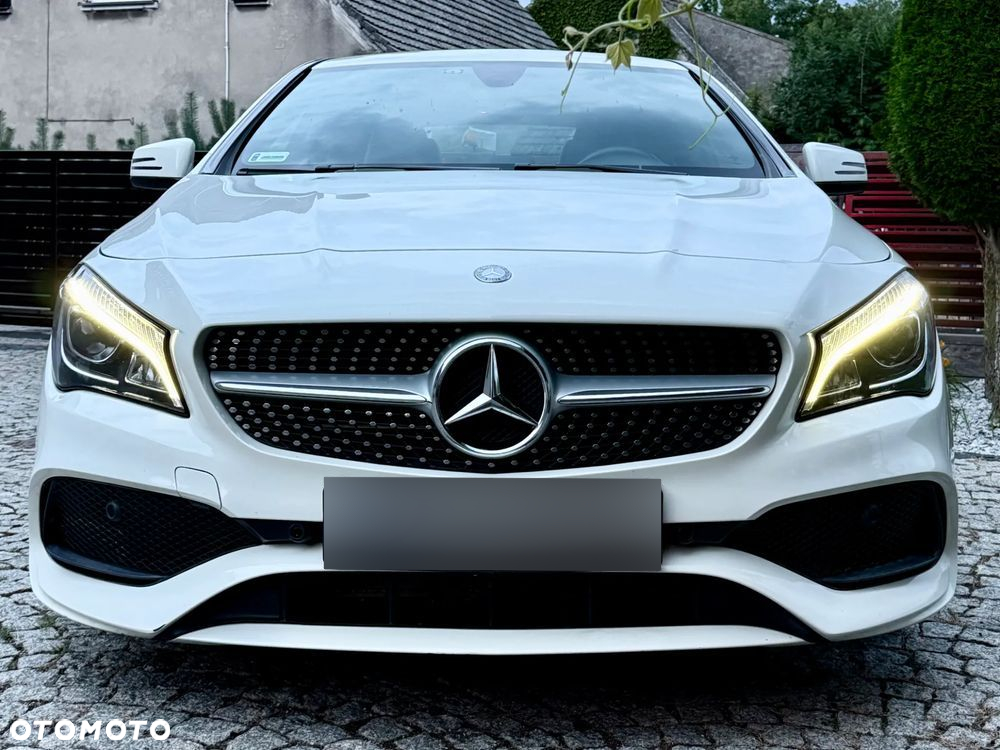 Mercedes-Benz CLA 200 7G-DCT AMG Line - 8