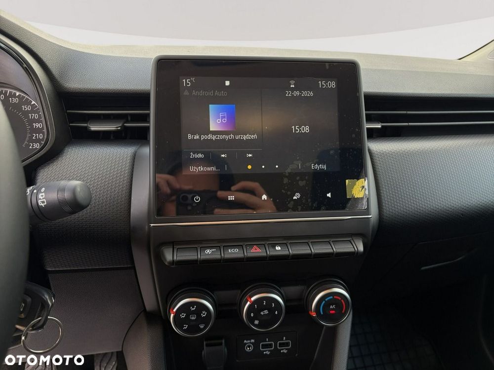Renault Clio - 16