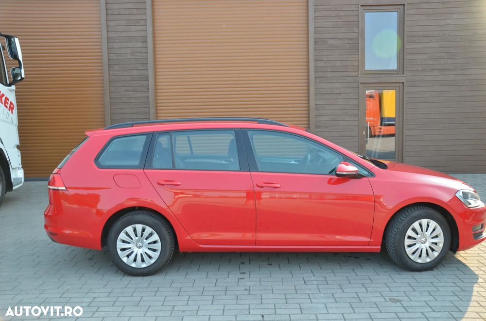 Volkswagen Golf 1.6 TDI DPF BMT DSG Trendline - 5