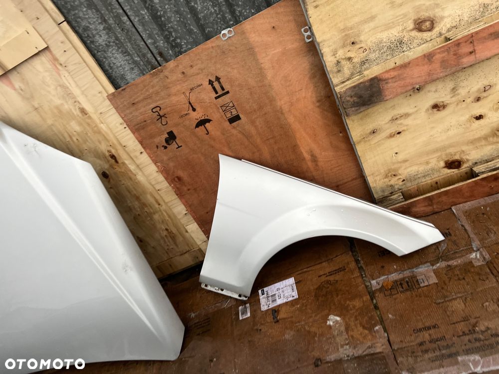 Mercedes w204 przód kompletny maska grill gril lampy lusterko c775 błotnik przedni prawy lewy przód zbiorniczek spryskiwaczy zderzak przedni pdc klapa bagażnika zderzak tył tylni lampa tył tylnią pas przedni kompletny z chłodnicami belka w204 c klasa próg zamek drzwi - 6