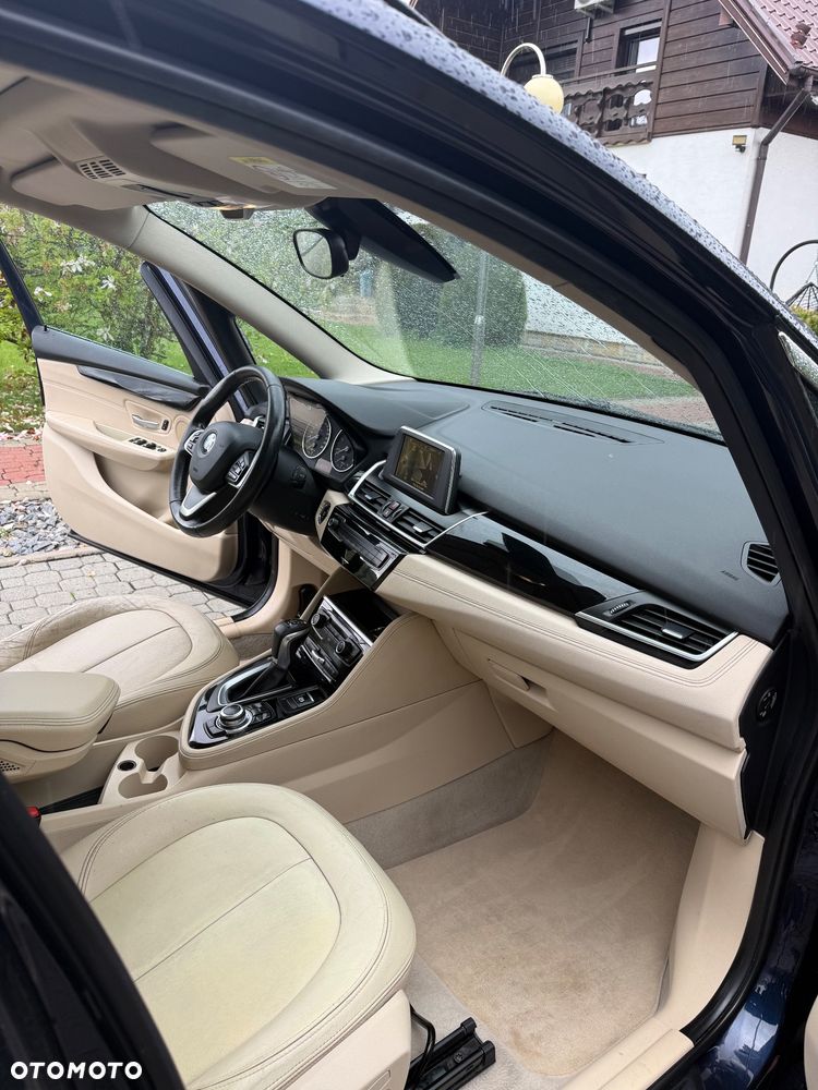 BMW Seria 2 220d xDrive Sport-Aut Luxury Line - 12