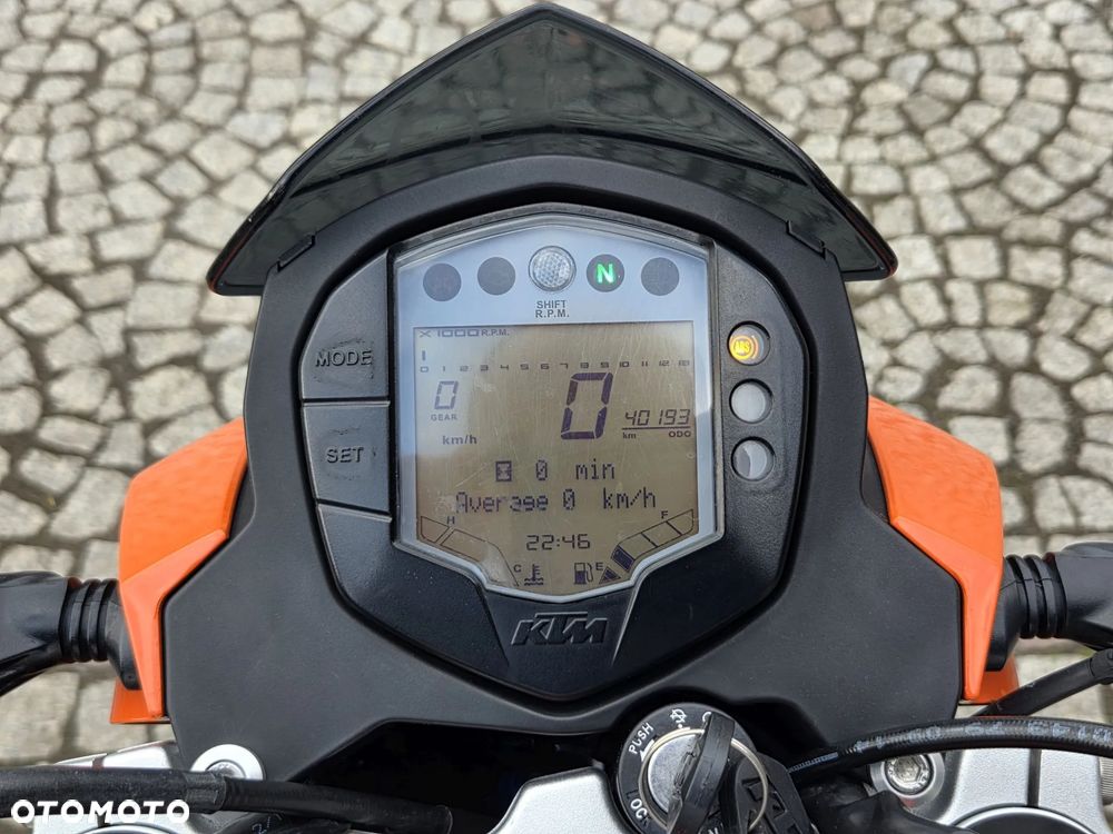 KTM Duke 125 - 22