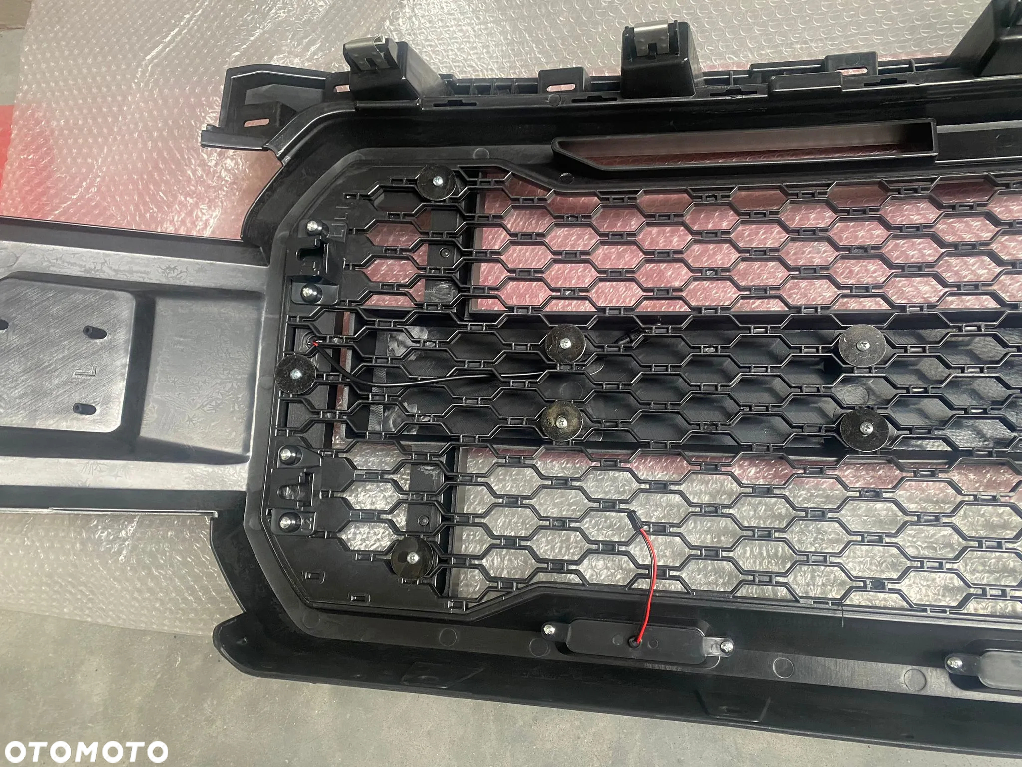 Grill Ford F150 18-21 styl Roushe - 4