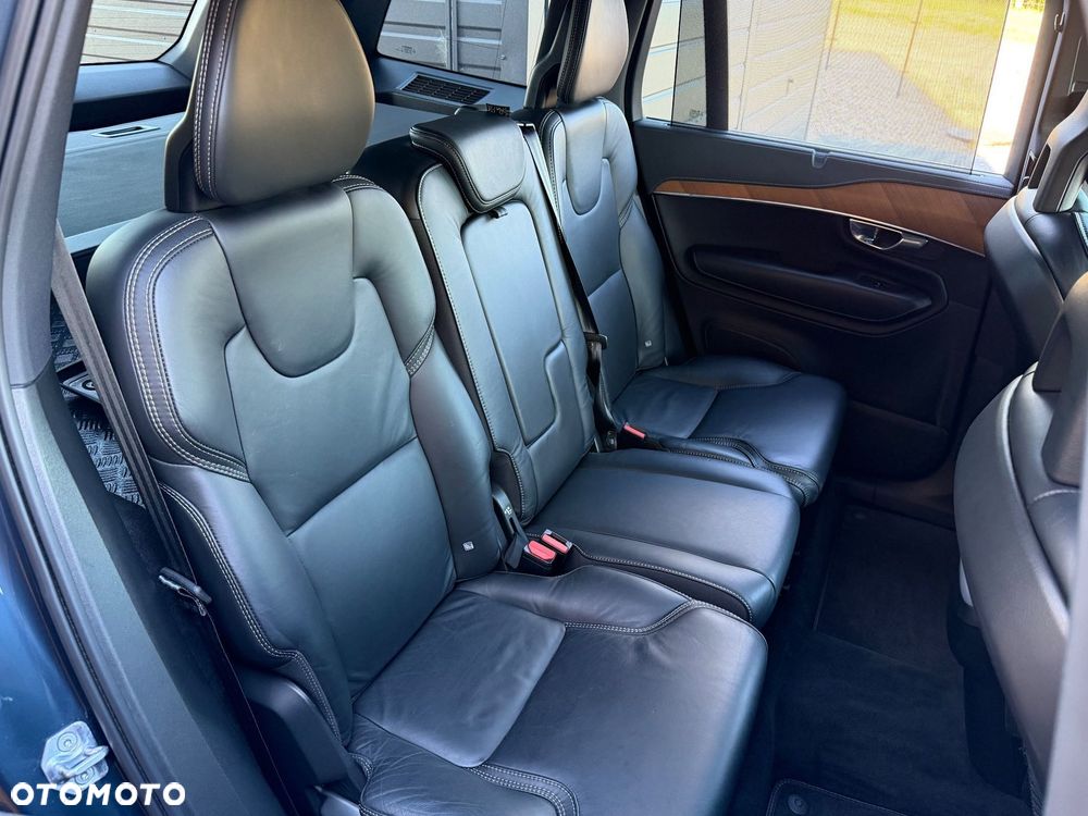 Volvo XC 90 - 27