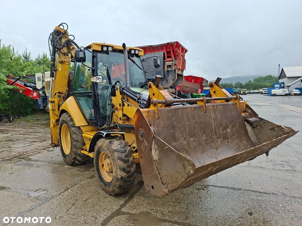 Caterpillar 429E 4X4 - 3