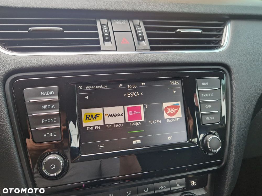 Skoda Octavia 2.0 TDI DSG Style - 19