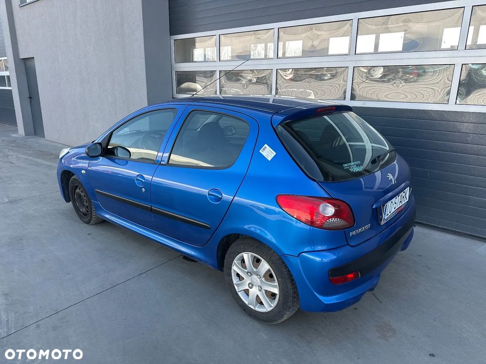 Peugeot 206 - 9