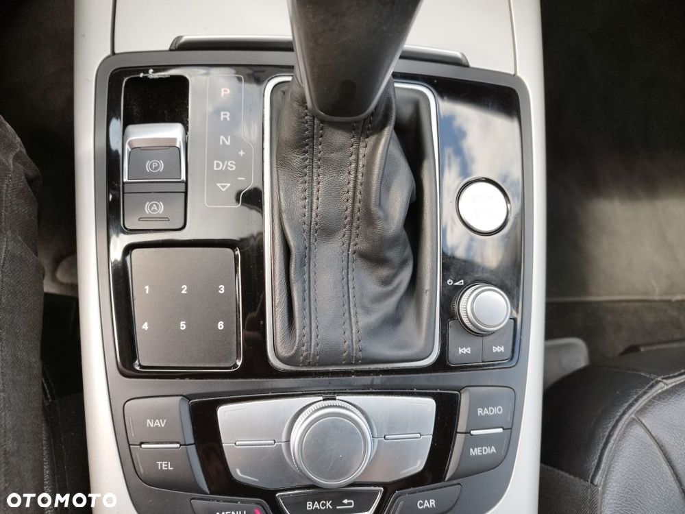 Audi A6 Avant 2.0 TDI ultra S tronic - 25