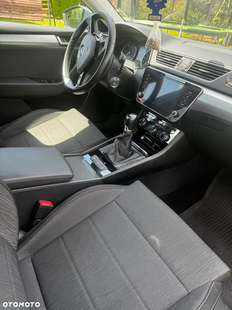 Skoda Superb 2.0 TDI Ambition - 3