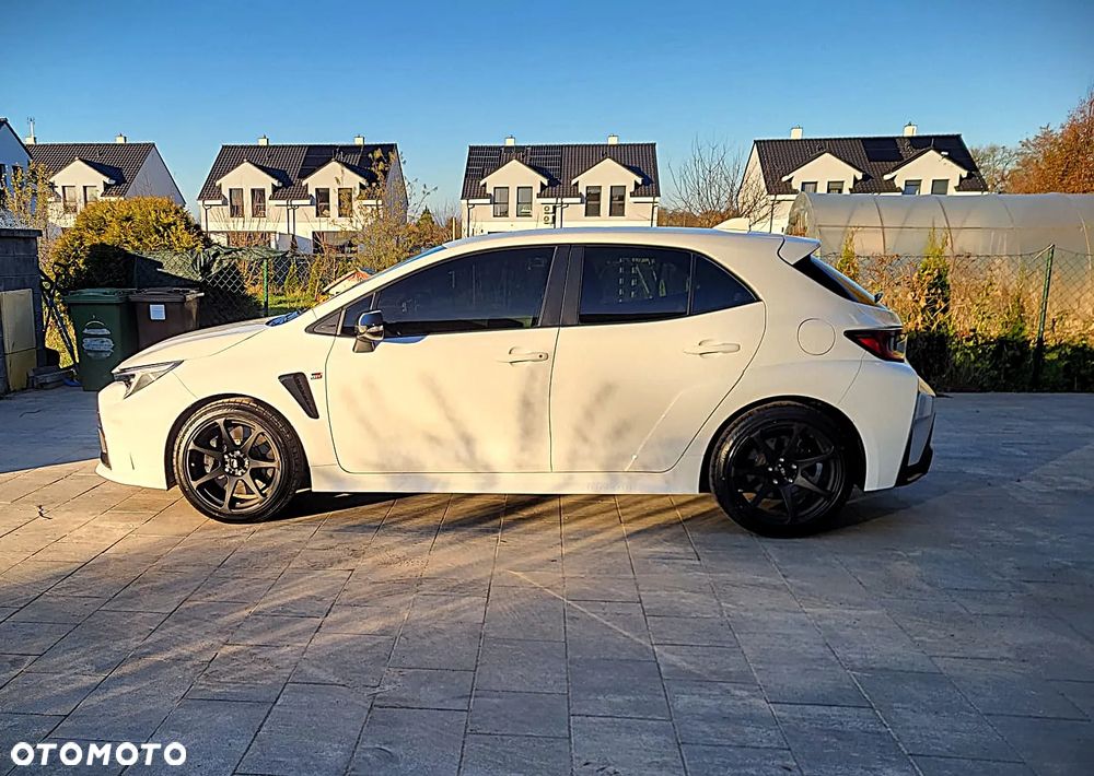 Toyota GR Corolla - 2