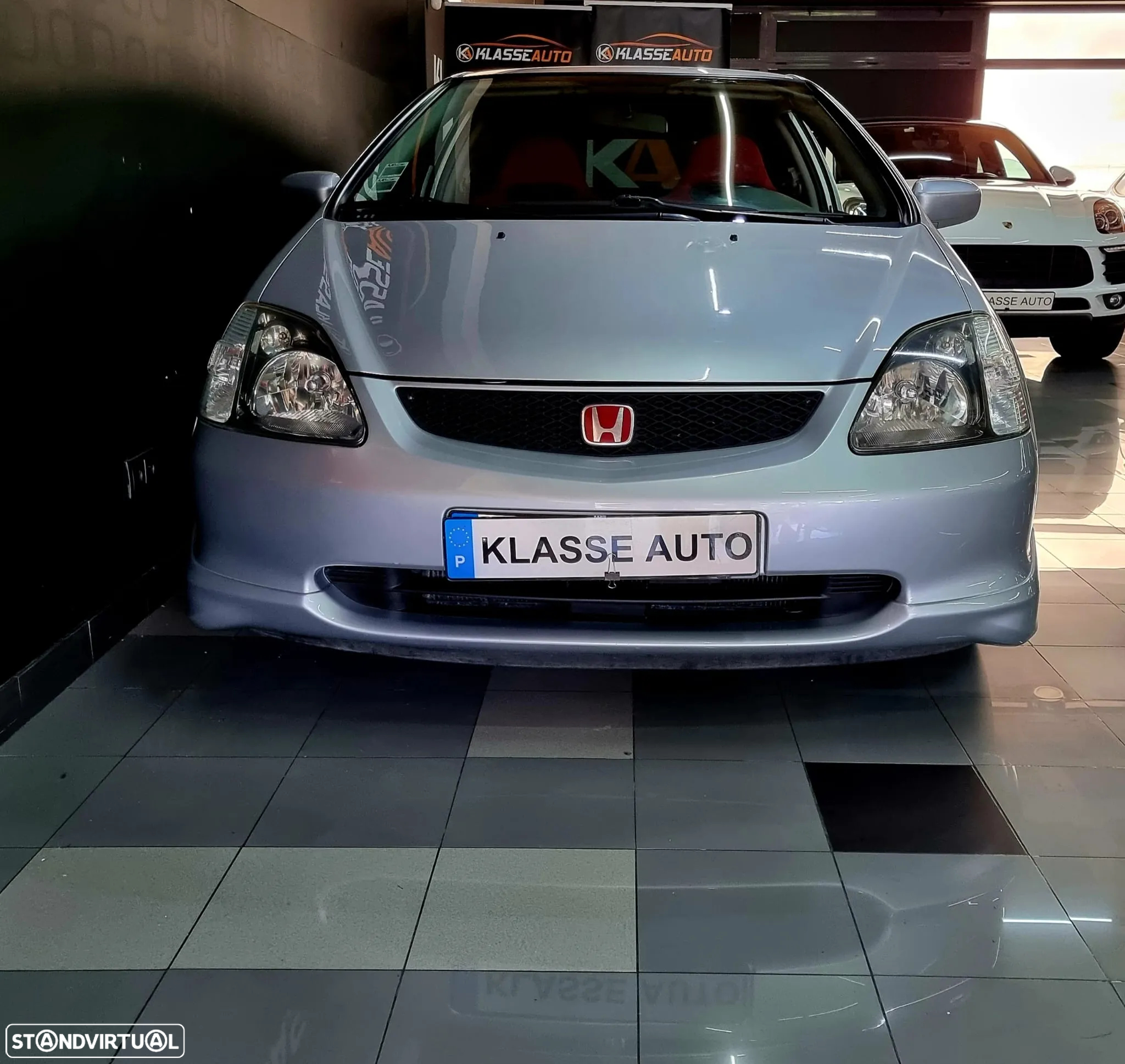 Honda Civic 2.0 Type-R 30th - 5
