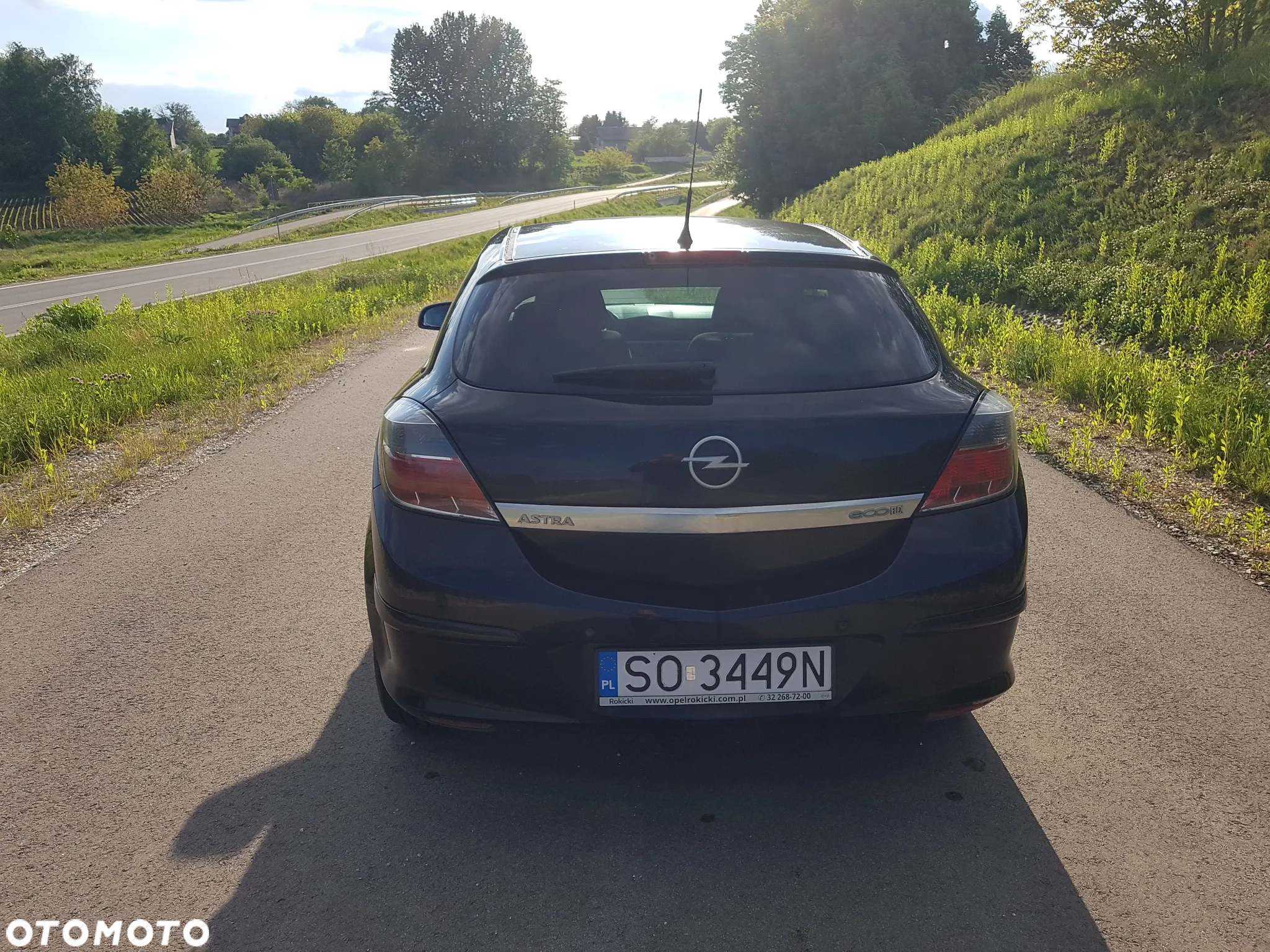 Opel Astra III GTC 1.4 Enjoy - 9