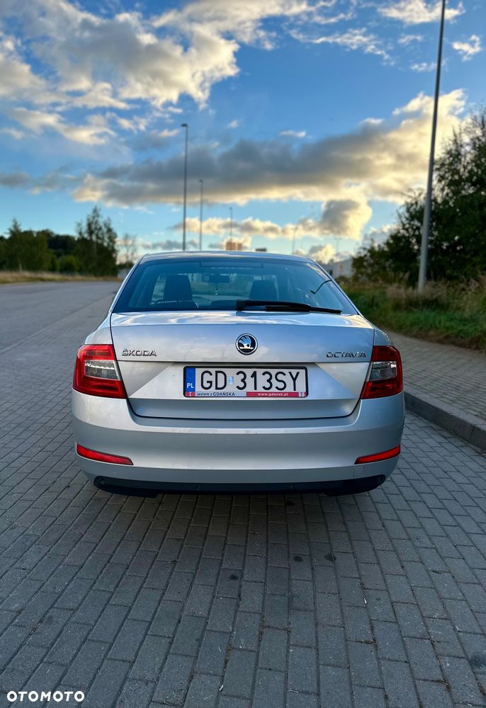 Skoda Octavia 2015 photo 5