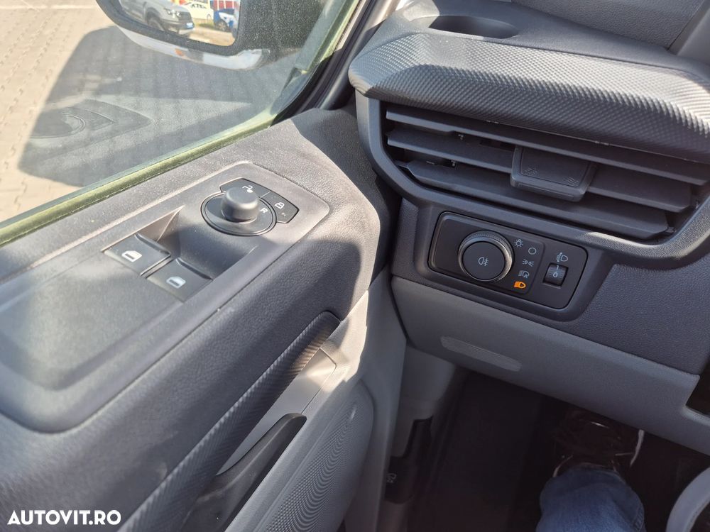 Ford Transit Custom - 27
