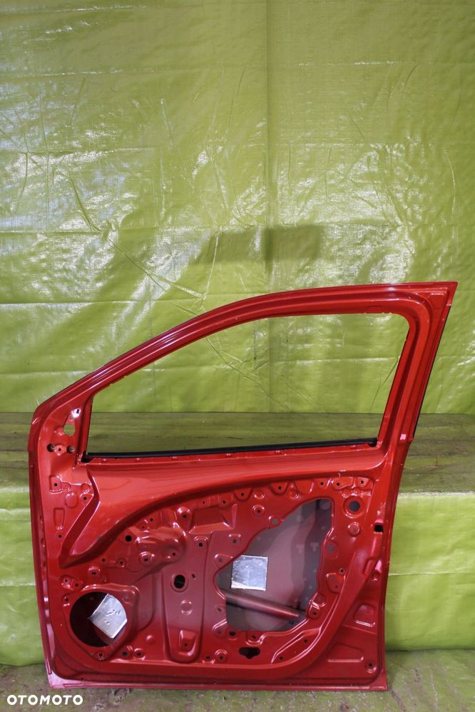 Drzwi Toyota Aygo X po 2022r. przód prawy - 2