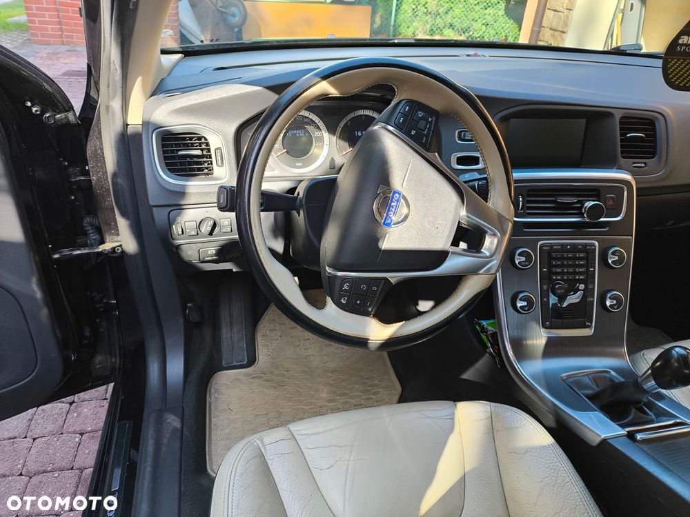 Volvo S60 - 3