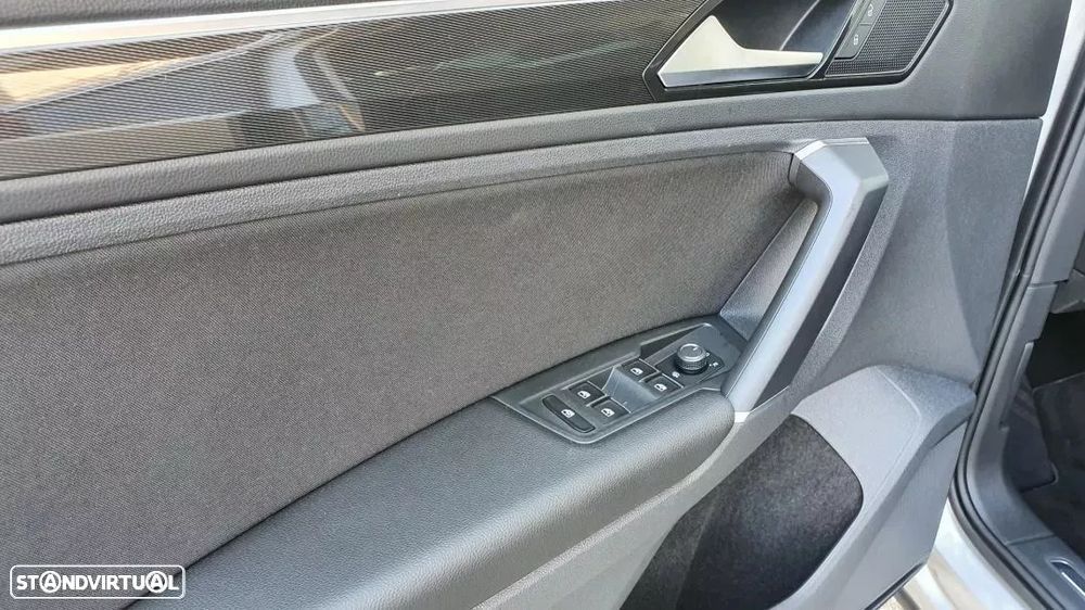 VW Tiguan 2.0 TDI R-Line - 19