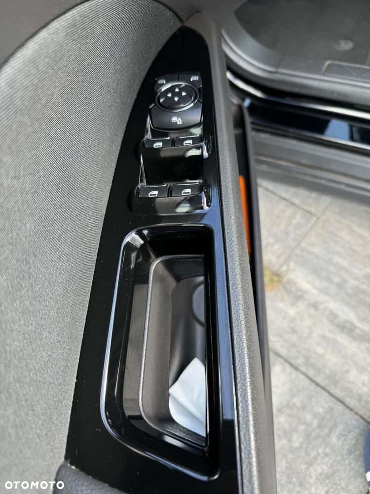 Ford Mondeo - 9