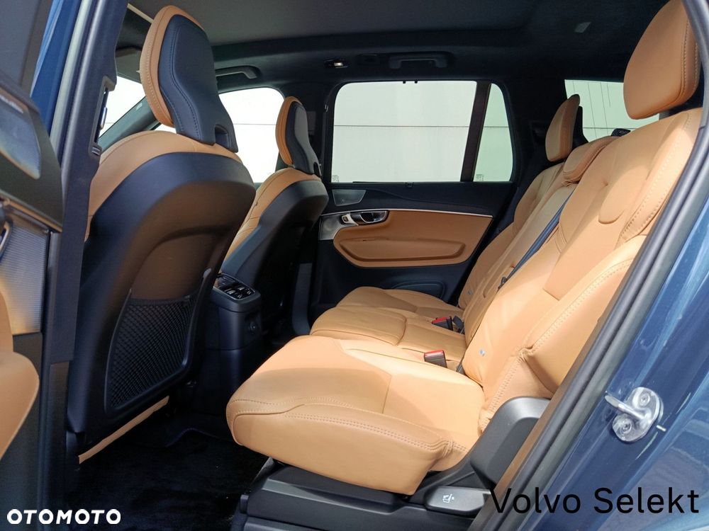 Volvo XC 90 - 13