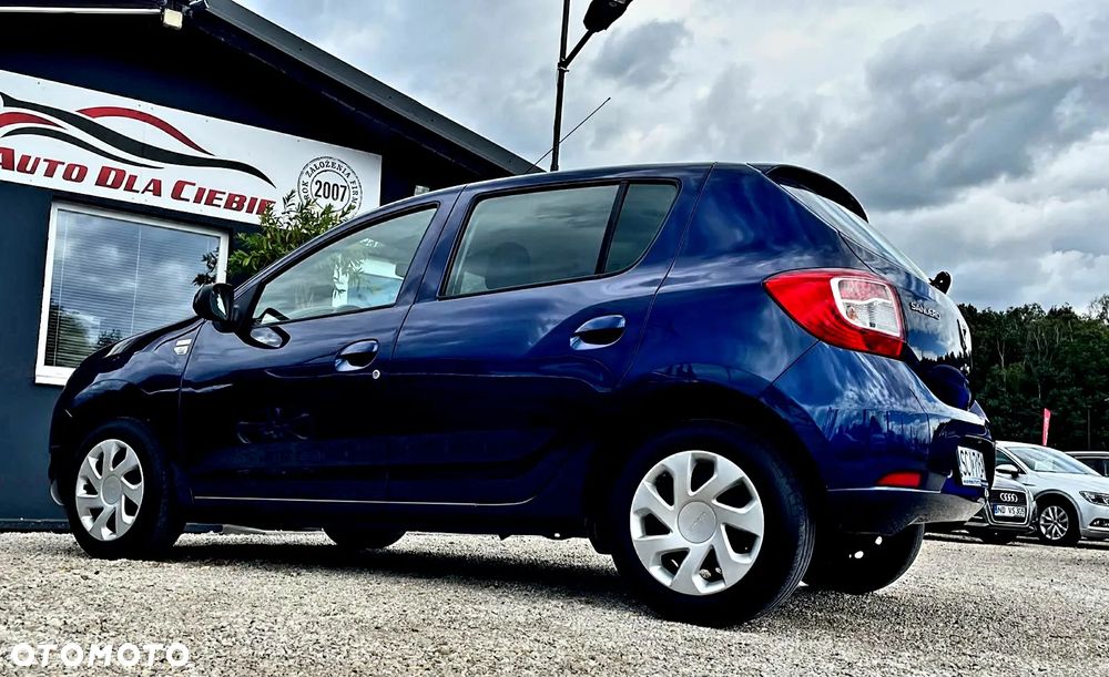 Dacia Sandero 1.2 16V Access EU6 - 5