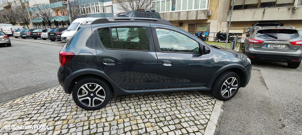 Dacia Sandero 1.0 ECO-G Stepway Bi-Fuel - 2