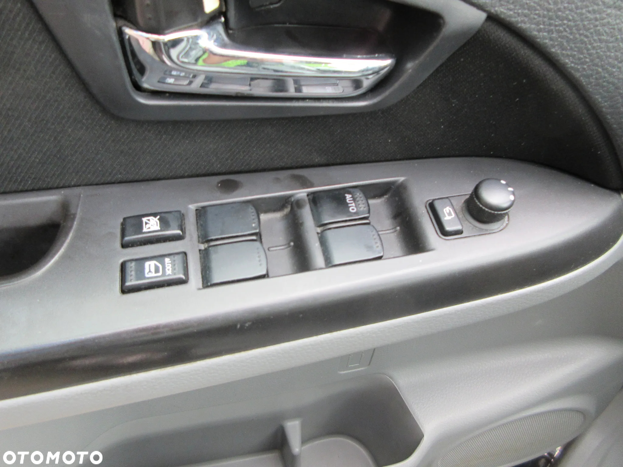 Suzuki SX4 2.0 DDiS Premium 4WD - 10