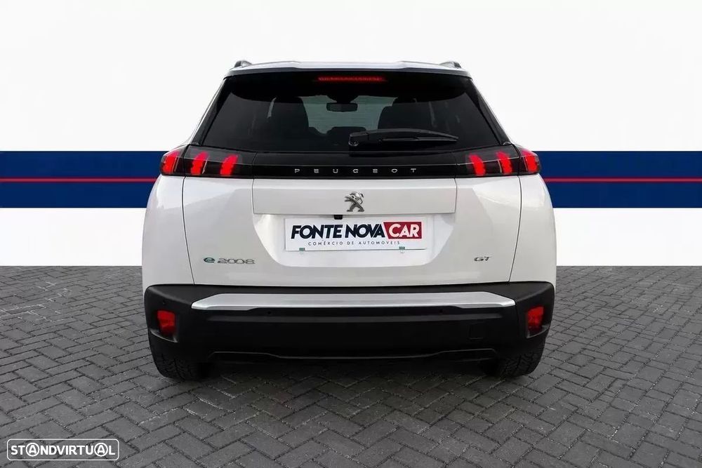 Peugeot e-2008 GT Pack - 34