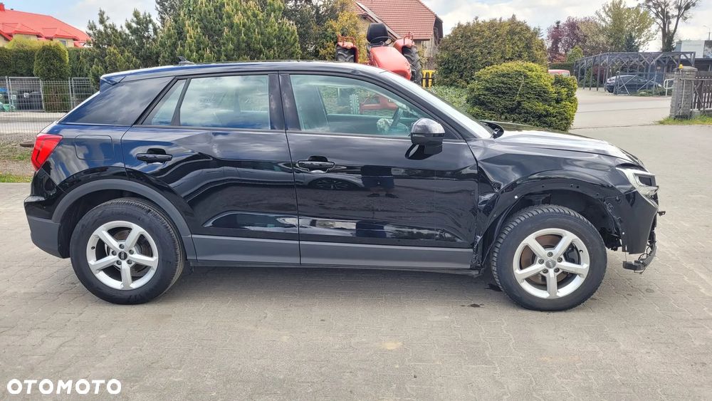 Audi Q2 35 TFSI S tronic design - 6