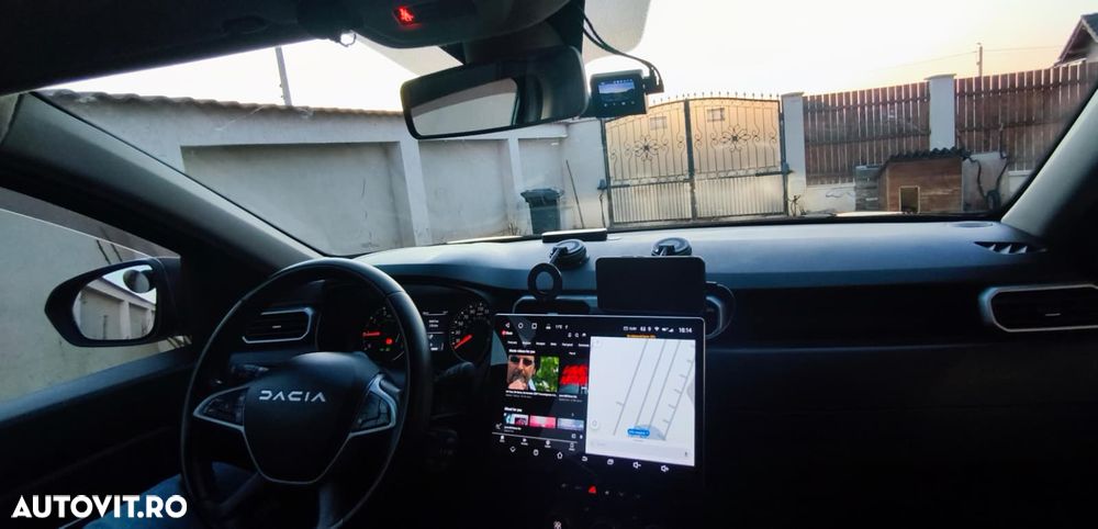 Dacia Duster TCe 150 EDC Journey - 12