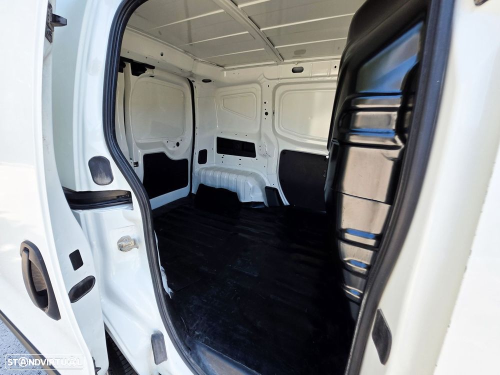 Fiat Fiorino 1.3 M-jet SX - 29