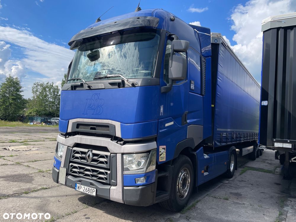 Renault T480 - 4