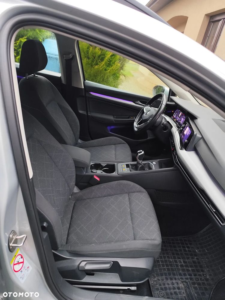 Volkswagen Golf - 15