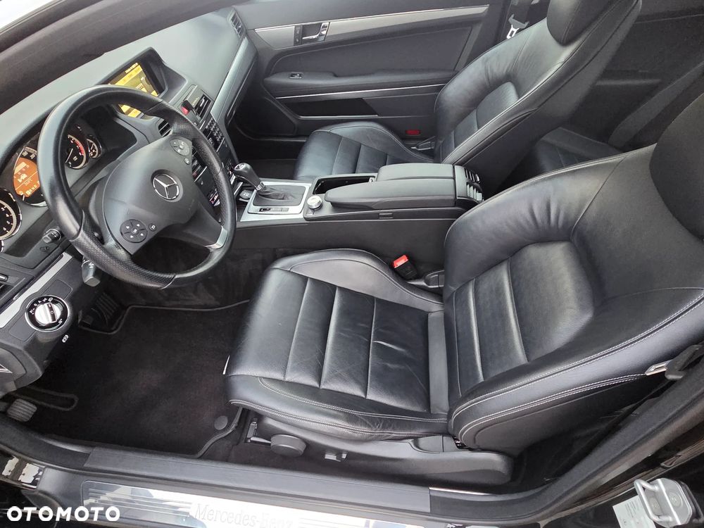Mercedes-Benz Klasa E 250 CGI BlueEFFICIENCY Automatik Avantgarde - 8