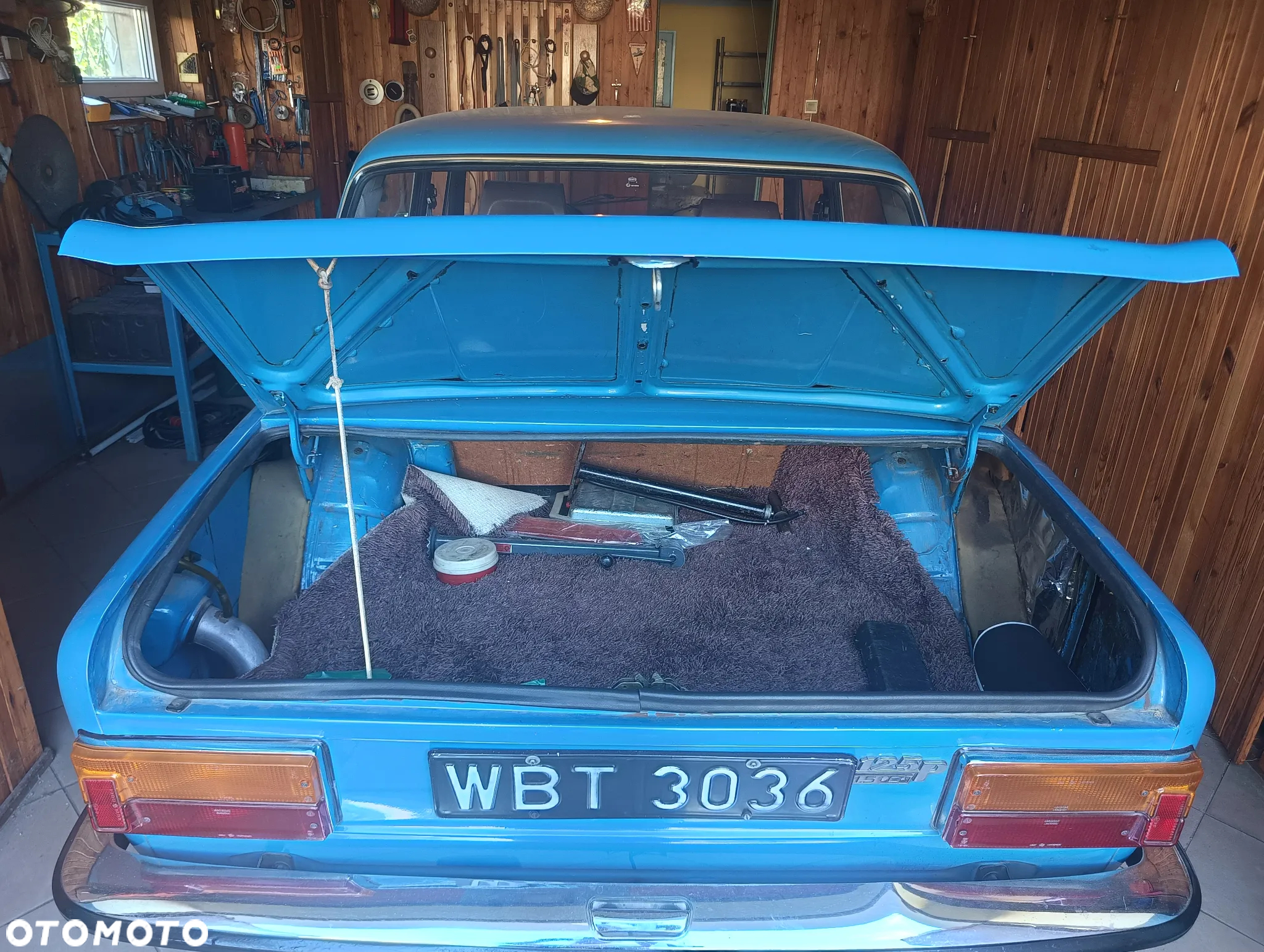 Fiat 125p - 12