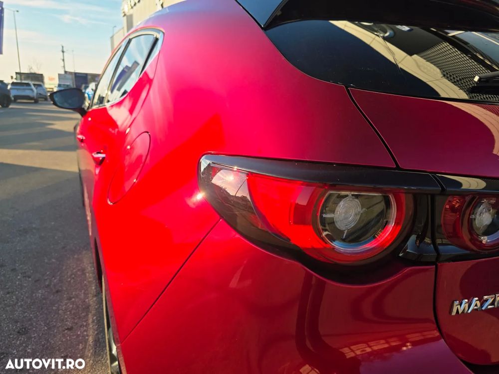 Mazda 3 e-SKYACTIV-X 186 M HYBRID Aut. HOMURA - 7