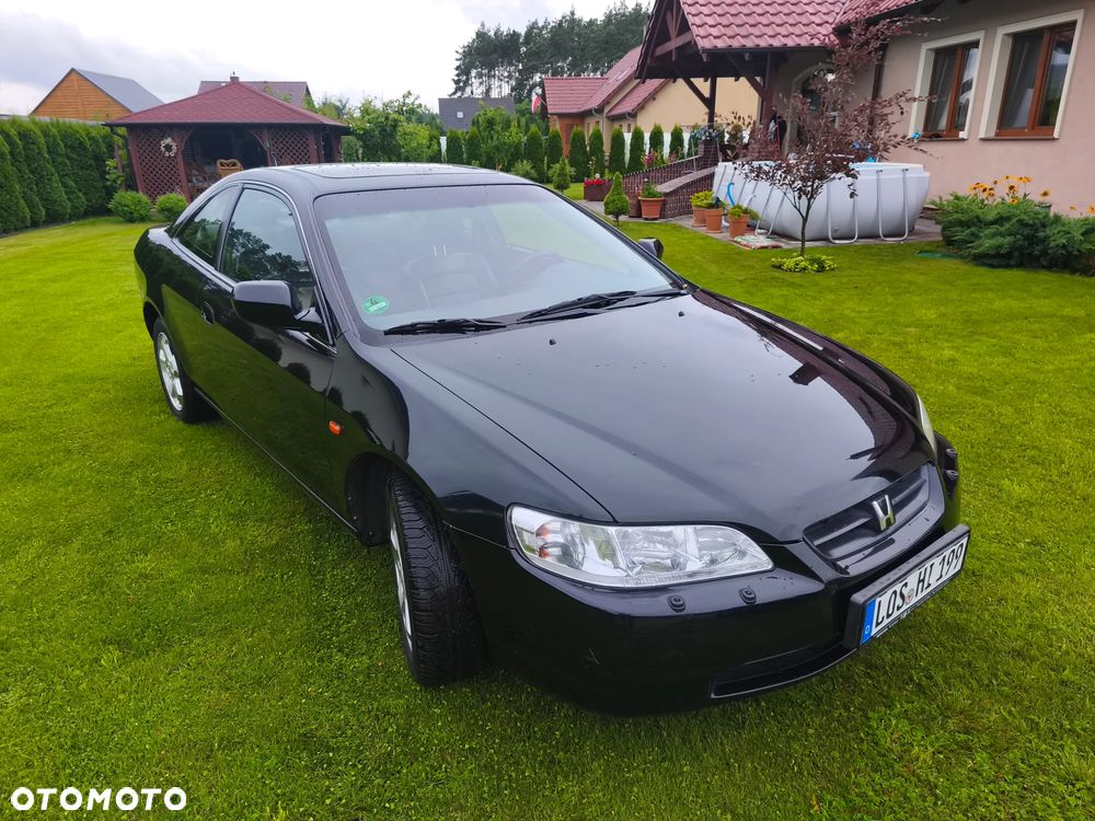 Honda Accord 3.0i ES - 13