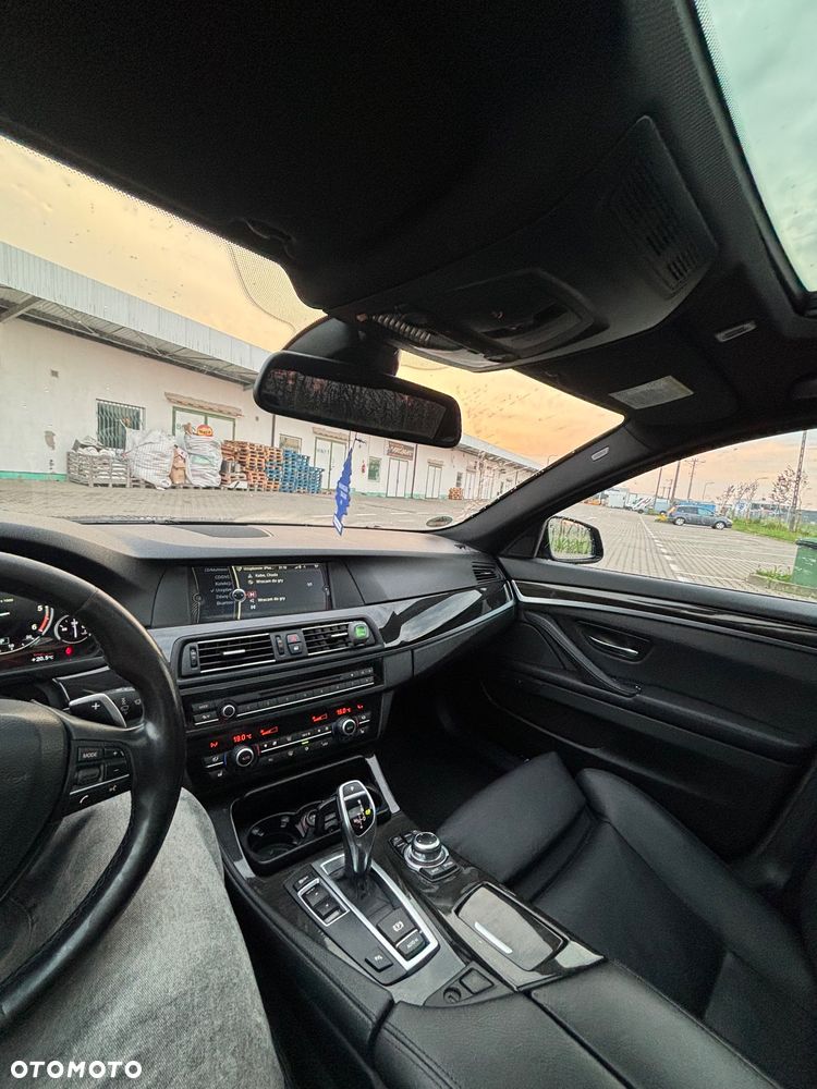 BMW Seria 5 530d - 12