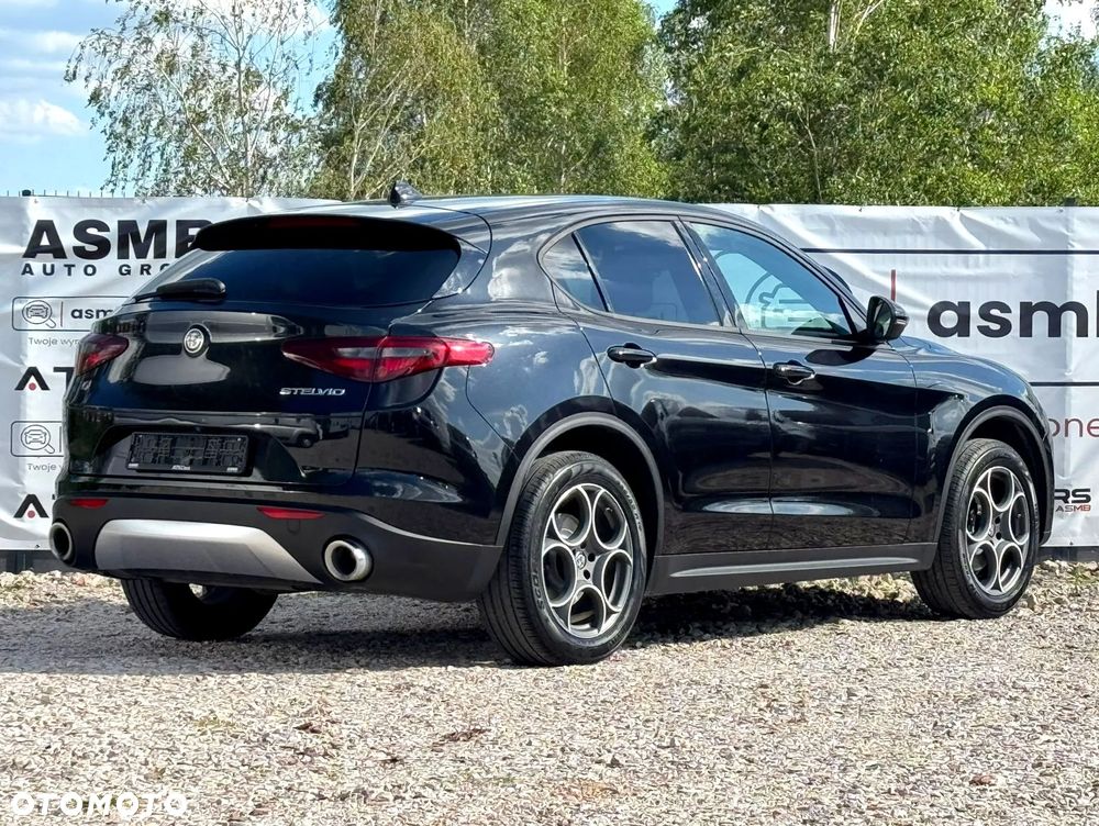 Alfa Romeo Stelvio 2.0 Turbo Executive Q4 - 8